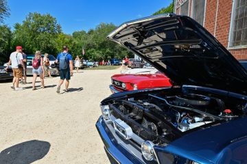 Minettpark Fond de Gras / Zwischen Dampflokomotiven und Oldtimern – unterwegs auf dem „Journée vieille carrosserie“