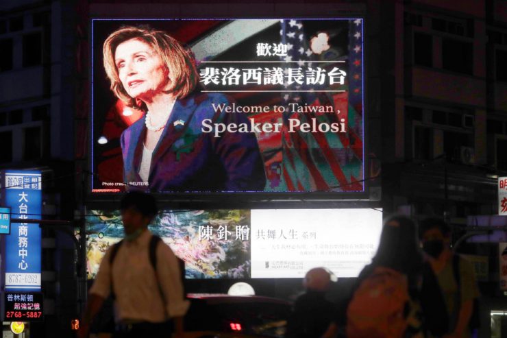 Kommentar / Nancy Pelosi will China die Stirn bieten