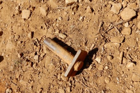 Auch kleinere St&uuml;cke des ehemaligen Schienen-Netzes sind noch in der Natur zu finden 