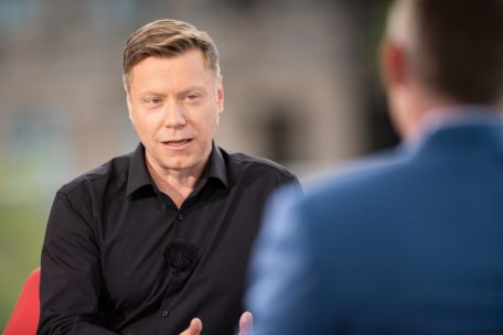 Gespräch mit dem Linken-Ko-Vorsitzenden Martin Schirdewan / „Wir sind in einer neuen Welt aufgewacht“