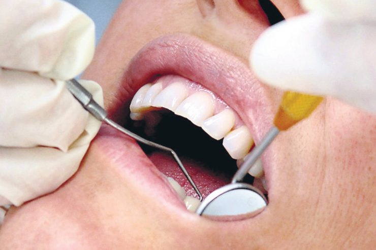 Großbritannien / Millionen von Briten haben keinen Zugang zu kostengünstiger Zahnarzt-Behandlung