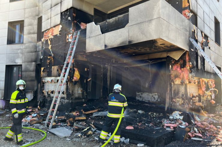 Luxemburg / Fassade fängt Feuer: CGDIS hat Situation schnell im Griff