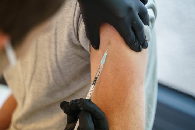Covid / Ungewöhnliche Situation in Mersch: Gesundheitsministerium erklärt, wieso dem Impfbus der Impfstoff ausging