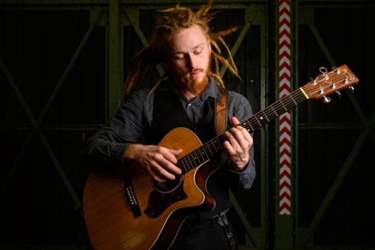 Schweiz / Zürcher Bar sagt Auftritt von weißem Musiker mit Dreadlocks ab