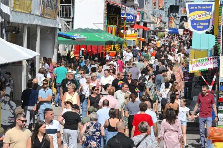 Trotz der Kontroversen war die Schueberfouer zum Auftakt am Wochenende gut besucht