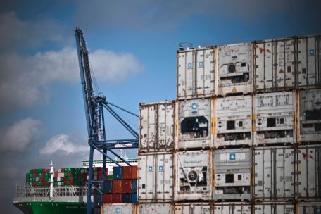 Im Nordsee-Hafen von Felixstowe verweigern 1.900 Dockarbeiter die Arbeit