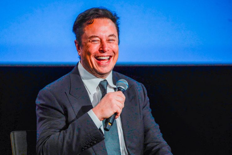 Automobilbranche / Selbstfahrender Tesla bis Jahresende angepeilt