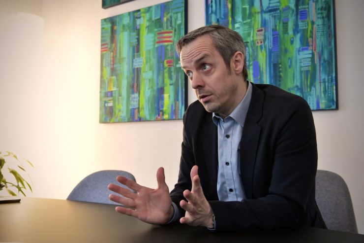 Esch2022 / „Große Publikumsveranstaltungen gehören dazu“: Georges Mischo kontert Kritik von Théid Johanns