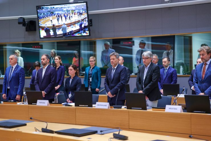 Was tun gegen teuren Strom? / EU-Ratsvorsitz will Deal bis Monatsende – Turmes verlangt zuverlässige Prognosen zur Energieproduktion