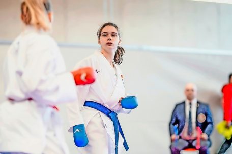 Karate / Das Siegen nicht verlernt: Jenny Warling gewinnt Gold in Budapest