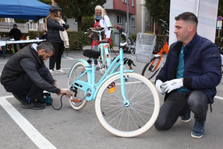 Semaine Européenne de la Mobilité / Gegen Stau, Lärm und Abgase: Autofreier Sonntag vor dem Escher Schwimmbad