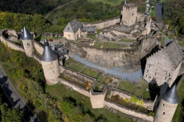Burg Burscheid / Hüter einer 1.000-jährigen Geschichte: „Amis du Château de Bourscheid“ feiern 50. Jubiläum