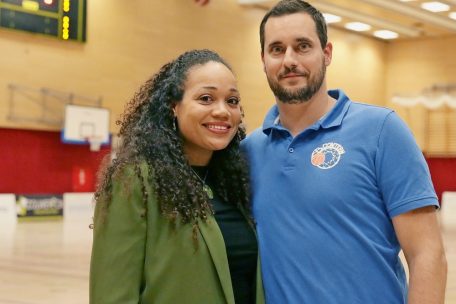 Basketball / Ehepaar Booker/Boros: Familienduell an der Seitenlinie