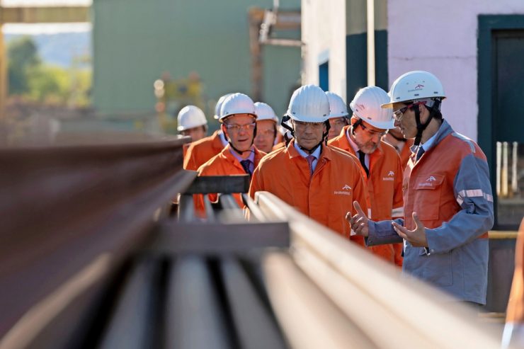 Keine Selbstverständlichkeit / Das ArcelorMittal-Stahlwerk Rodange hat seinen 150. Geburtstag hart erkämpft