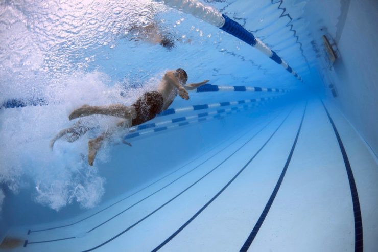 Coque / Energiesparen im Schwimmbad: Wie sich die niedrigere Becken-Temperatur auf die FLNS-Athleten auswirkt