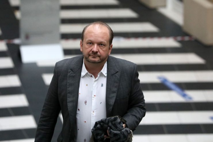 Justiz / Luxemburger Ex-Spion Frank Schneider und die Auslieferung an die USA