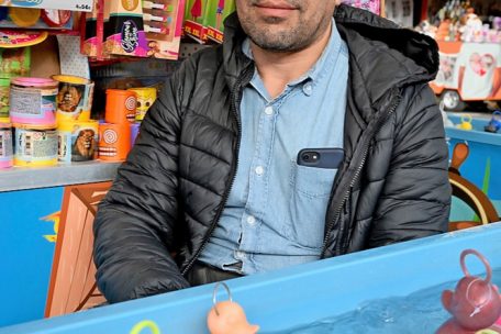 In Düdelingen bietet Asmane den Klassiker „Intefëschen“ an