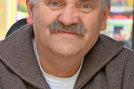 Charles Hary ist mit seinen „Knuppautoen“ in Düdelingen