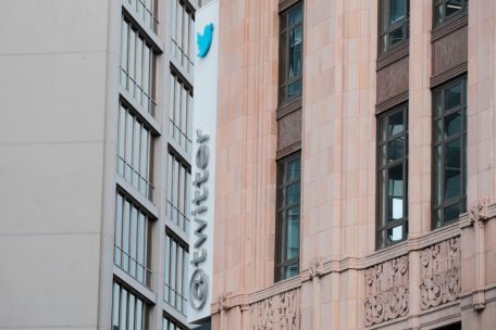 Nach Übernahme / UN-Kommissar fordert von Twitter Respekt für Menschenrechte