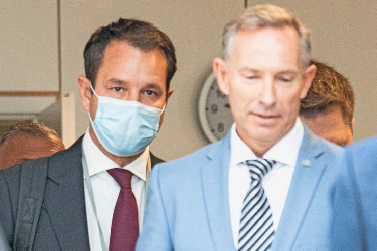 Österreich / Ibiza-Nachbeben: Zwei prominente Chefredakteure haben sich um Kopf und Kragen gechattet