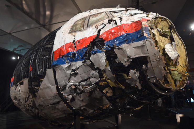 Niederlande / Urteil zu MH17-Abschuss: Lebenslange Haft für drei Angeklagte, ein Freispruch
