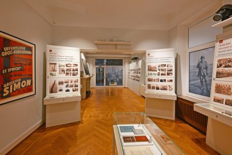 Das Museum befindet sich im Erdgeschoss der ehemaligen Arbed-Direktoren-Villa in der rue Dominique Lang