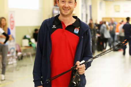 Jeff Henckels war bei den GT Open in doppelter Funktion unterwegs, erreichte sogar das Recurve-Achtelfinale