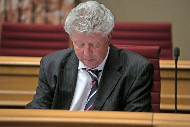 Justiz / ADR-Abgeordneter Roy Reding verurteilt: Haft- und Geldstrafe wegen Immobilienbetrugs