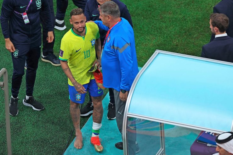 WM / Hitzige Diskussion um Neymar: „Fans jubeln, wenn er sich das Bein bricht“