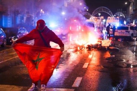 Belgien im Doppel-Schock  / Niederlage in Katar, Ausschreitungen in Brüssel