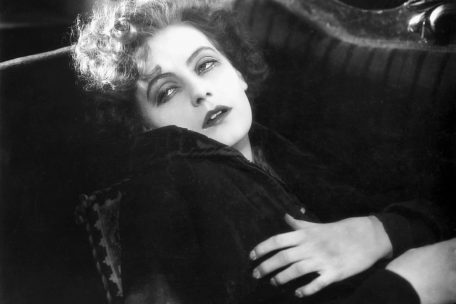 Die schwedisch-US-amerikanische Schauspielerin Greta Garbo, hier im Jahr 1925, war eine bekennende Zigarren-Aficionada