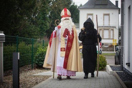 Wer artig war, braucht ihn nicht zu fürchten: den Houseker