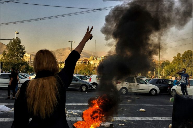 Iran / Skepsis gegenüber Abschaffung der Sittenpolizei