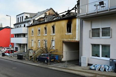 Ruß und Zerstörung zeugen von den dramatischen Ereignissen, die sich in der Nacht zu Dienstag in Kayl zugetragen haben