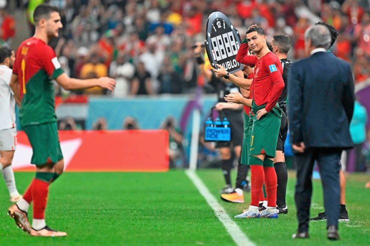 Ronaldo auf der Bank / Wachablösung in Portugals Angriff?