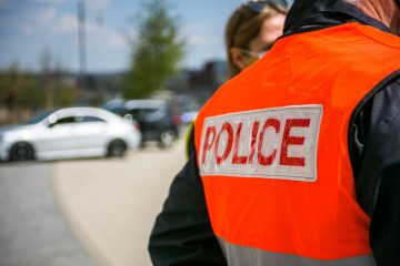 Verkehr / Auto überschlägt sich zwischen Walferdingen und Waldhof