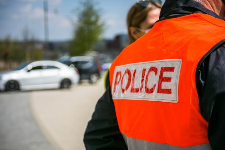 Verkehr / Auto überschlägt sich zwischen Walferdingen und Waldhof