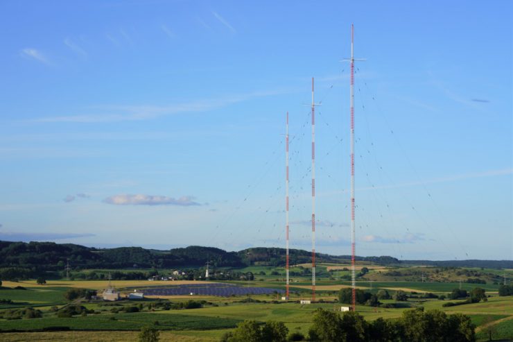 Adieu les grandes ondes / Luxemburgs französischsprachige Langwelle 234 kHz verabschiedet sich zum Jahreswechsel