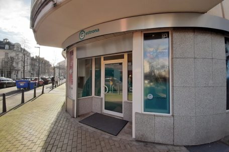 Unternehmen / Die belgische Telenet-Gruppe wird alleiniger Besitzer von Eltrona