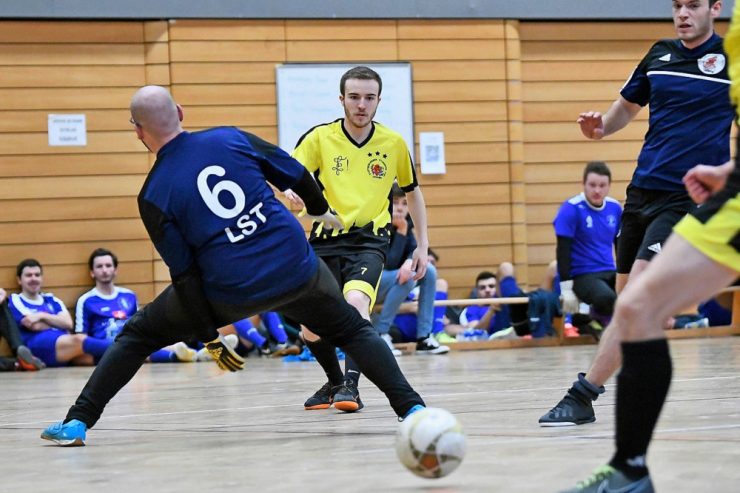 Studenten-Wettbewerb / Comeback des traditionellen „Tournoi de Noël“