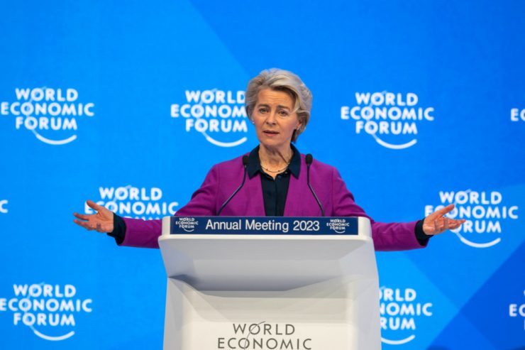 EU / Von der Leyen: Gas mittlerweile billiger als vor Ukraine-Krieg