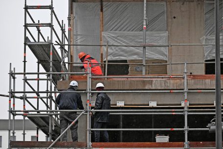 UEL / Luxemburg kämpft mit Personalmangel: 300.000 neue Arbeitnehmer bis 2030 benötigt