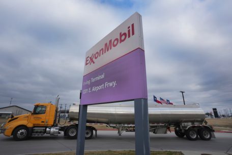 Energie / US-Ölriese Exxon macht Rekordgewinn von 55,7 Milliarden Dollar