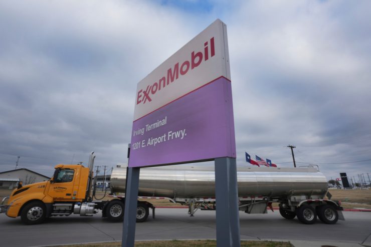 Energie / US-Ölriese Exxon macht Rekordgewinn von 55,7 Milliarden Dollar