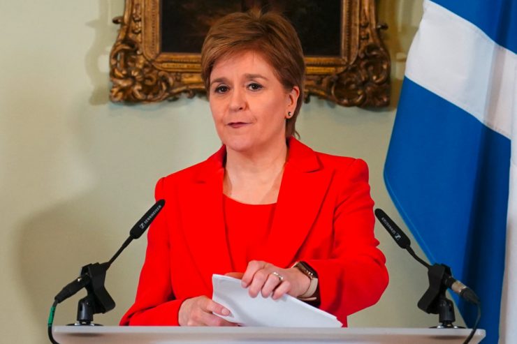 Edinburgh / Schottische Regierungschefin Sturgeon kündigt überraschend Rücktritt an