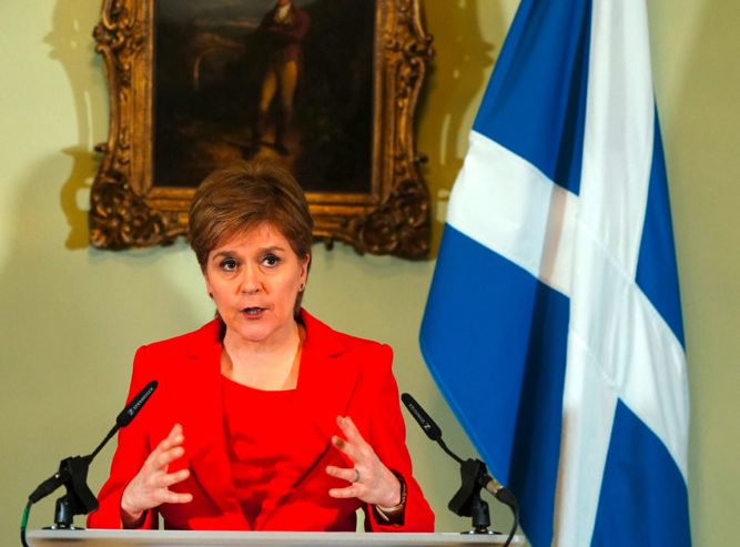 Schottland / Rückschlag für die Unabhängigkeitsbewegung: Ministerpräsidentin Sturgeon kündigt Rücktritt an