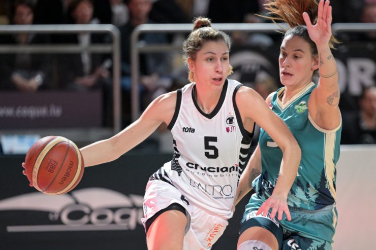 Basketball  / Damen LBBL: Düdelingen setzt sich nach einem harten Kampf gegen Bartringen durch