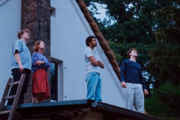 Berlinale (14) / Dachschaden: „Music“ von Angela Schanelec, „Roter Himmel“ von Christian Petzold und „Bis ans Ende der Nacht“ von Christoph Hochhäusler