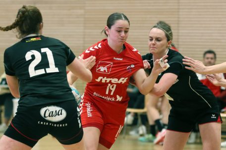 FLH-Damen / Zwei Testspiele, zwei Niederlagen – aber eine Steigerung