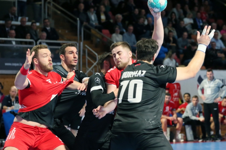 Handball / Ein Schritt zurück: FLH-Auswahl verliert in der Türkei deutlich 20:31